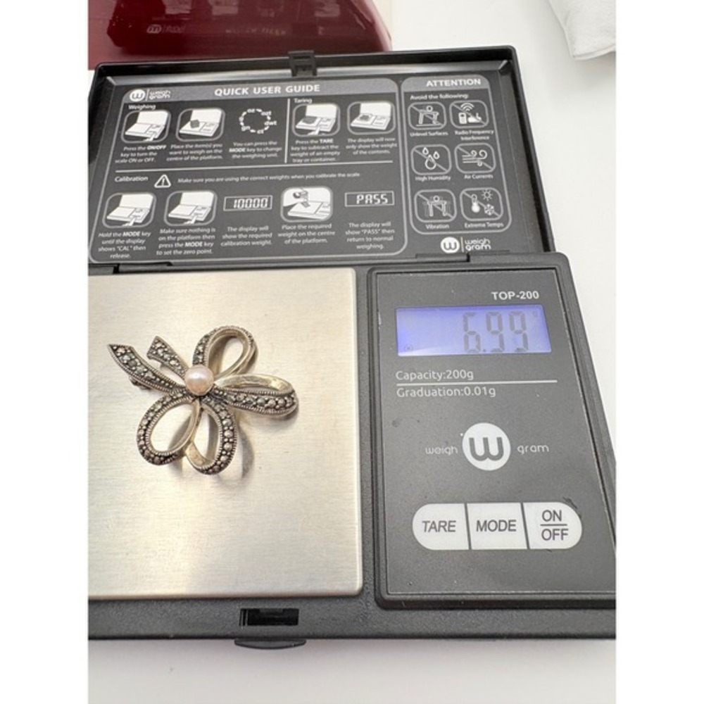 Sterling Silver Bow Brooch Marcasite Pearl Center 925 China Ribbon Pin - Picture 10 of 10